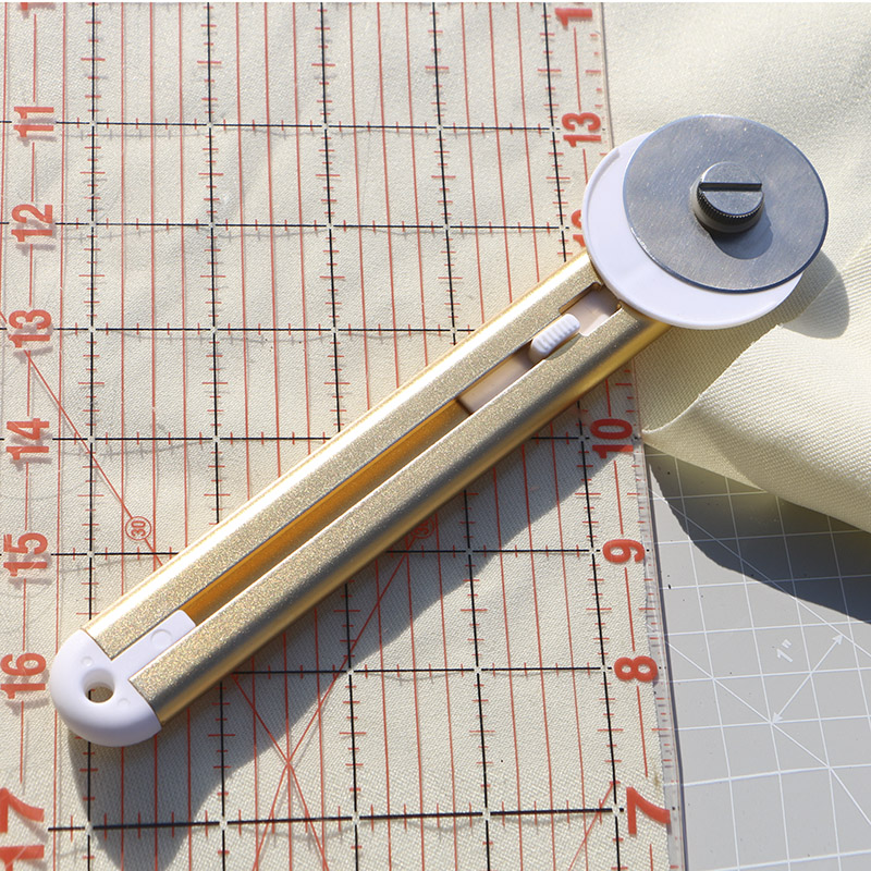 Taglierina Rotante da 45mm per - Rotary Cutter For Fabric 45Mm recensione e prezzo